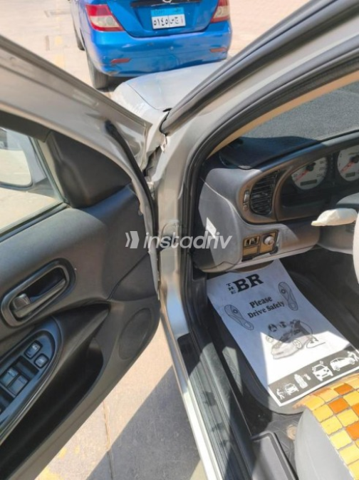 Nissan Sunny 2009 Silver Automatic Used for Sale in Cairo - 9