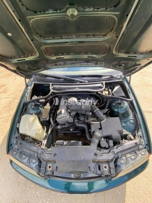 BMW 318 2000 Dark Green Automatic Used for Sale in Cairo - 5