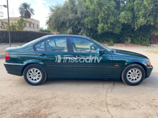 BMW 318 2000 Dark Green Automatic Used for Sale in Cairo - 7