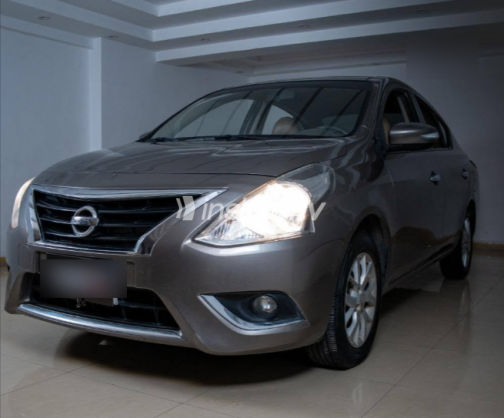 Nissan Sunny 2020 Silver Automatic Used for Sale in Cairo - 1