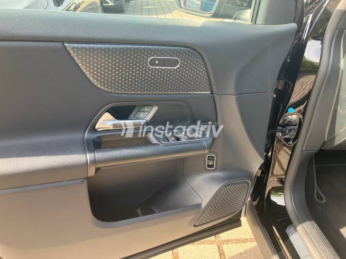 Mercedes GLA 200 2024 Black Automatic Used for Sale in Cairo - 3