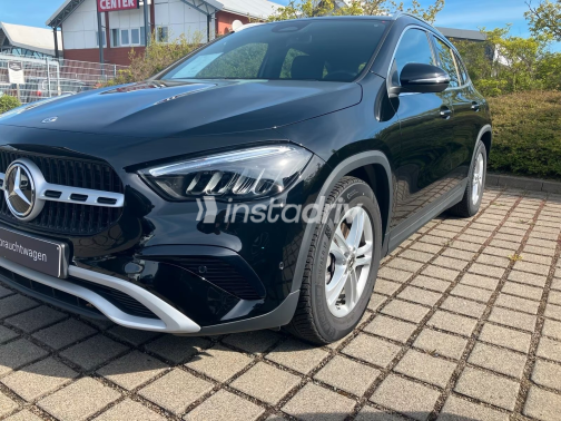 Mercedes GLA 200 2024 Black Automatic Used for Sale in Cairo - 5