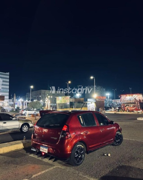 Renault Sandero 2014 Red Automatic Used for Sale in Obour City - 5