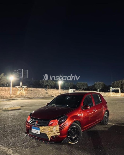 Renault Sandero 2014 Red Automatic Used for Sale in Obour City - 8