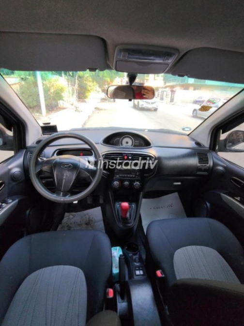 Hyundai Matrix 2009 Silver Manual Used for Sale in Ismailia - 7
