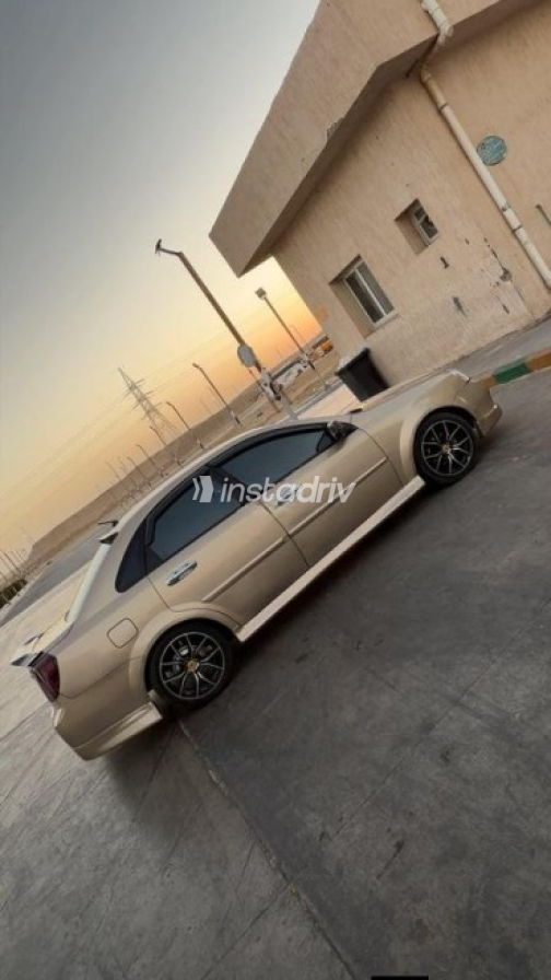 Chevrolet Optra 2006 Gold Automatic Used for Sale in Tanta - 6