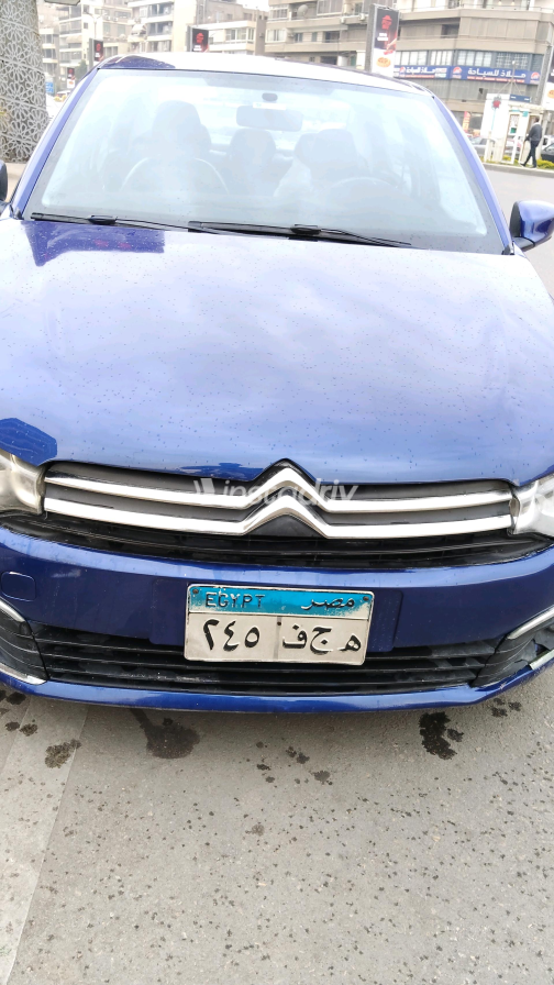 Citroën C Elysee 2018 Blue Automatic Used for Sale in Cairo - 2
