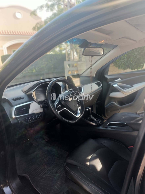 Chevrolet Captiva 2020 Black Automatic Used for Sale in Heliopolis - 5
