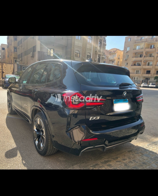بي ام دبليو IX3 2024 أبيض أوتوماتيك مستعملة للبيع في القاهرة - 4