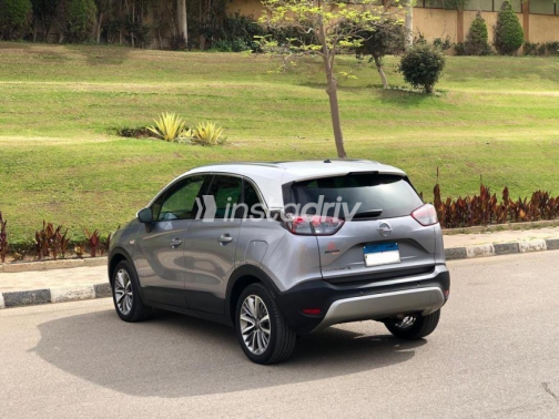 Opel Crossland 2020 Gray Automatic Used for Sale in Nasr city - 4
