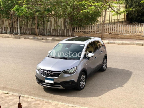 Opel Crossland 2020 Gray Automatic Used for Sale in Nasr city - 5