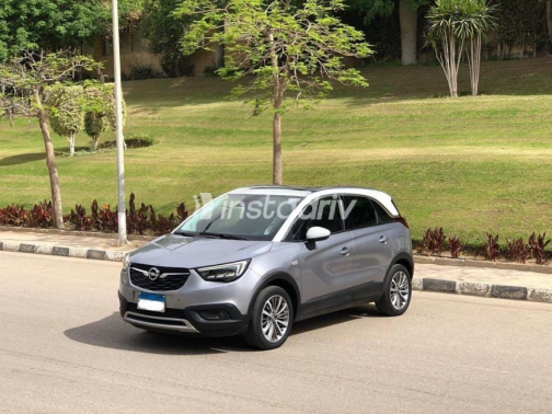 Opel Crossland 2020 Gray Automatic Used for Sale in Nasr city - 6