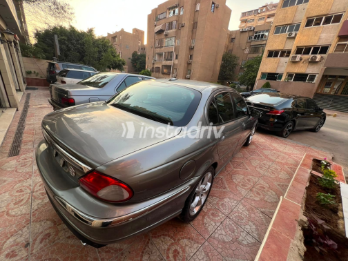 Jaguar X-Type 2009 Gray Automatic Used for Sale in Nasr city - 4