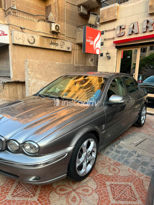 Jaguar X-Type 2009 Gray Automatic Used for Sale in Nasr city - 6