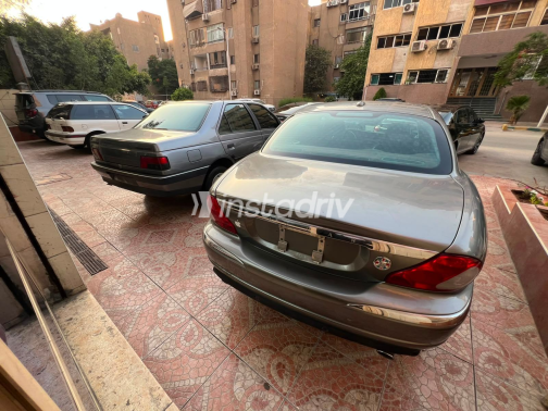 Jaguar X-Type 2009 Gray Automatic Used for Sale in Nasr city - 8