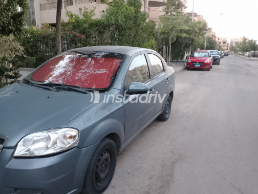 Chevrolet Aveo 2009 White Automatic Used for Sale in Cairo - 2