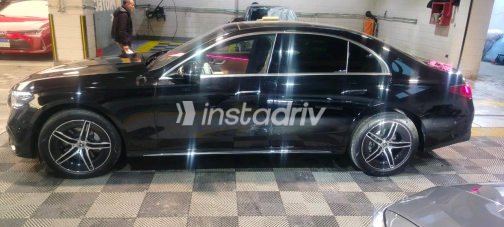Mercedes E 200 2026 Black Automatic Used for Sale in Nasr city - 2