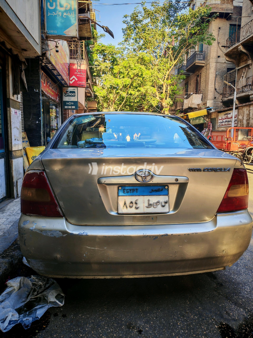 Toyota Corolla 2001 Gold Automatic Used for Sale in Cairo - 5