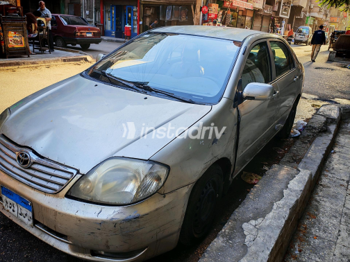 Toyota Corolla 2001 Gold Automatic Used for Sale in Cairo - 6