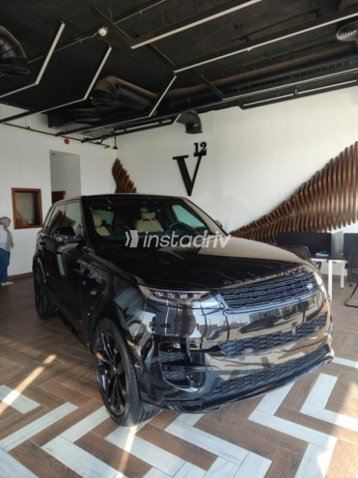 Land Rover Range Rover Sport 2023 Black Automatic Used for Sale in Cairo - 2