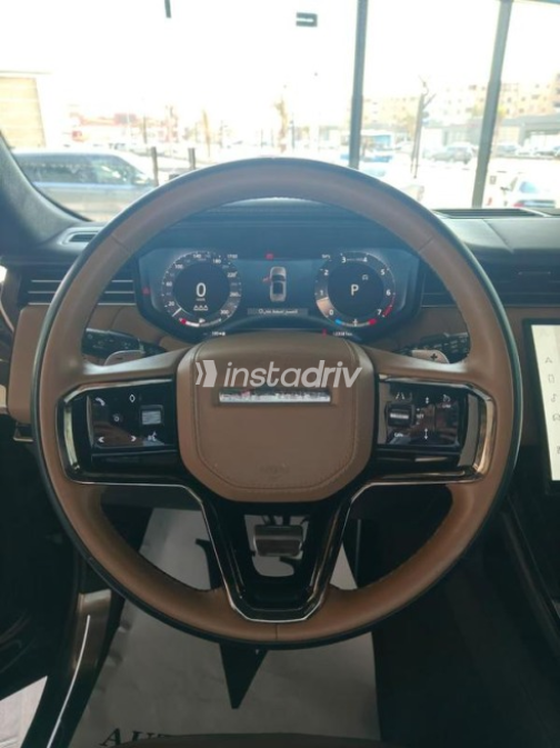 Land Rover Range Rover Sport 2023 Black Automatic Used for Sale in Cairo - 7