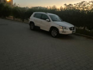 Volkswagen Tiguan 2010 White Automatic Used for Sale in Maadi