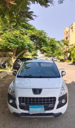 Peugeot 3008 2014 White Automatic Used for Sale in Cairo