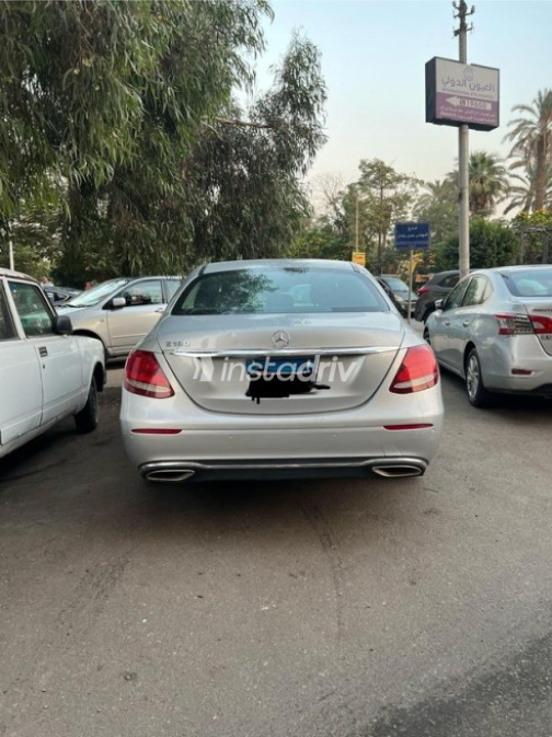 Mercedes E 180 2019 White Automatic Used for Sale in Greater Cairo ( Cairo + Giza) - 8