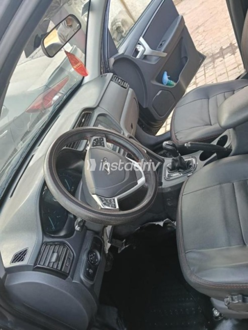 Chery Tiggo 3 2022 White Automatic Used for Sale in Giza - 9