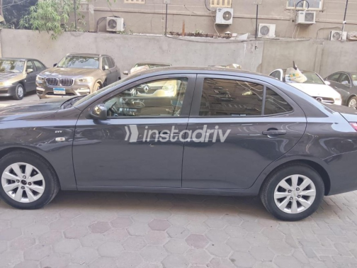 Chevrolet Optra 2016 Gray Automatic Used for Sale in Maadi - 3