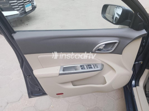 Chevrolet Optra 2016 Gray Automatic Used for Sale in Maadi - 8