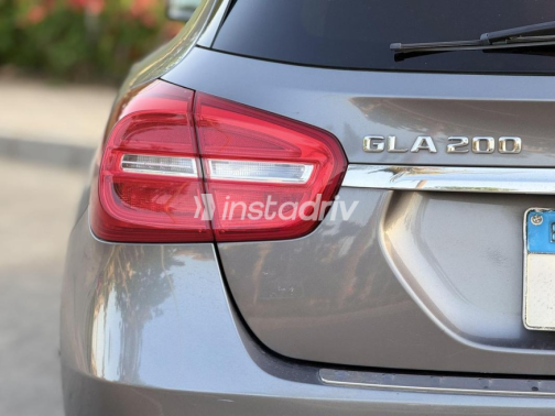 Mercedes GLA 200 2015 Gray Automatic Used for Sale in Cairo - 6