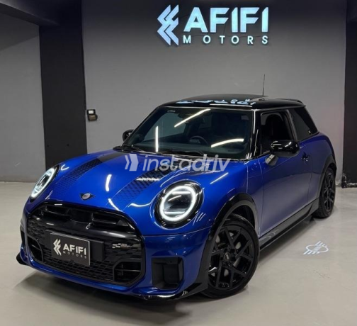 Mini Cooper 2025 Dark Blue Automatic Used for Sale in Cairo - 3