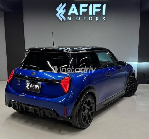 Mini Cooper 2025 Dark Blue Automatic Used for Sale in Cairo - 6