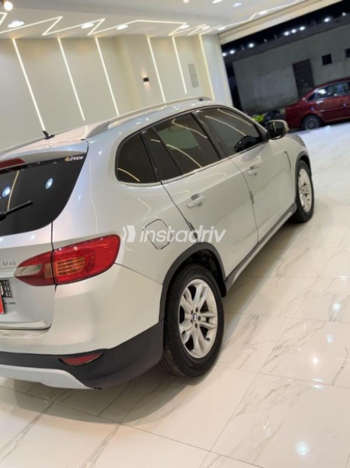 Brilliance V5 2015 White Automatic Used for Sale in Menouf - 4