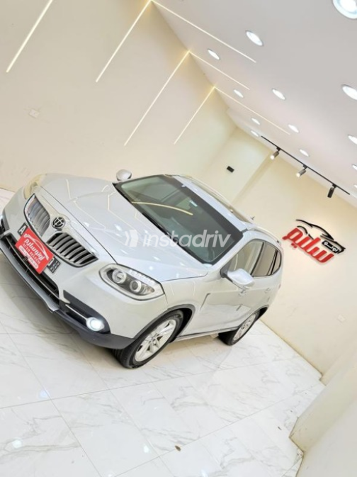 Brilliance V5 2015 White Automatic Used for Sale in Menouf - 10