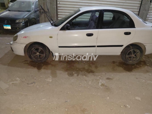 دايو لانوس 2 2000 أبيض يدوي مستعملة للبيع في الهرم - 3