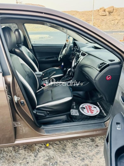 Byd L3 2023 Mocha Automatic Used for Sale in Hurghada - 6