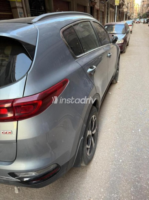 Kia Sportage 2021 White Automatic Used for Sale in Greater Cairo ( Cairo + Giza) - 4