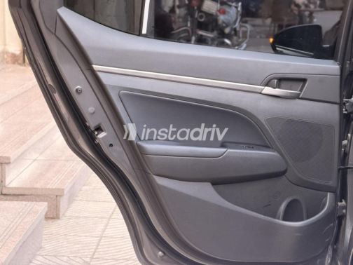 Hyundai Elantra 2026 Gray Automatic Used for Sale in Cairo - 10