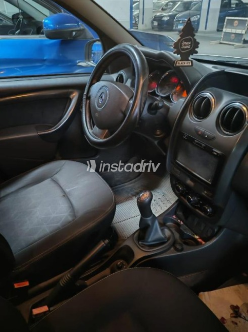 Renault Duster 2015 Silver Manual Used for Sale in 6 October - 4
