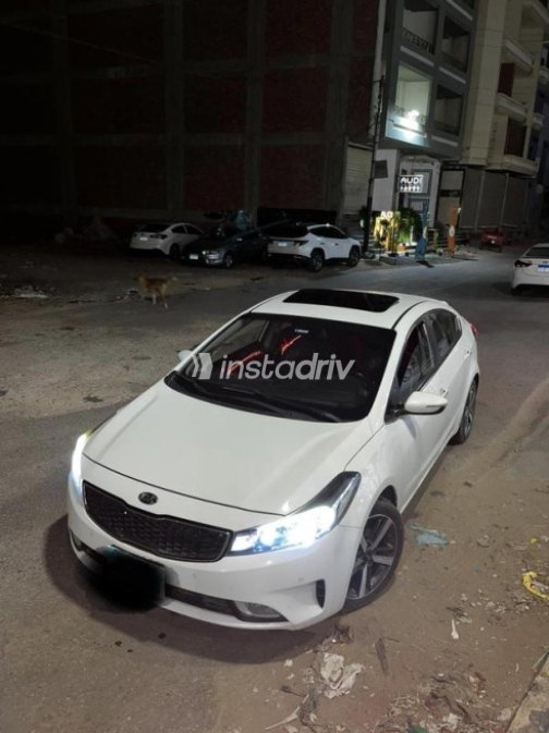 Kia Cerato 2017 White Automatic Used for Sale in Dakahlia - 2