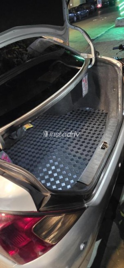 Nissan Sunny 2020 White Automatic Used for Sale in Greater Cairo ( Cairo + Giza) - 8