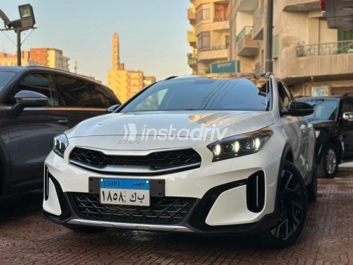 Kia Xceed 2025 White Automatic Used for Sale in Faiyum - 3