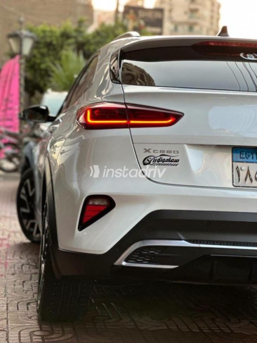 Kia Xceed 2025 White Automatic Used for Sale in Faiyum - 7