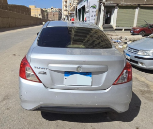 Nissan Sunny 2018 White Automatic Used for Sale in Greater Cairo ( Cairo + Giza)