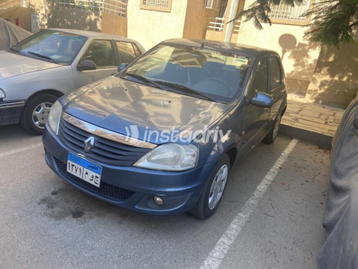 Renault Logan 2014 Dark Blue Manual Used for Sale in Cairo - 2