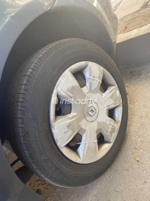 Renault Logan 2014 Dark Blue Manual Used for Sale in Cairo - 5