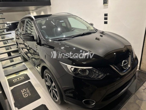 Nissan Qashqai 2015 Black Automatic Used for Sale in Alexandria - 3