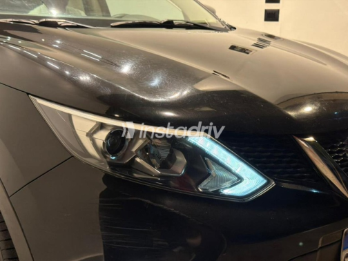 Nissan Qashqai 2015 Black Automatic Used for Sale in Alexandria - 5
